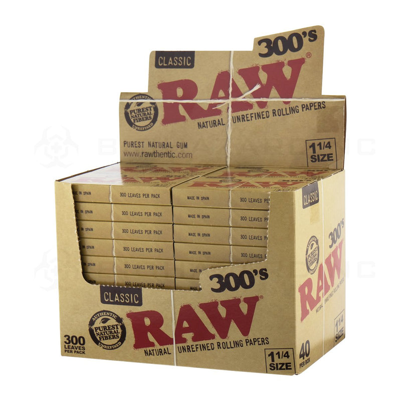 RAW® | 300's Classic Rolling Papers 1¼ | 184mm - 40 Count